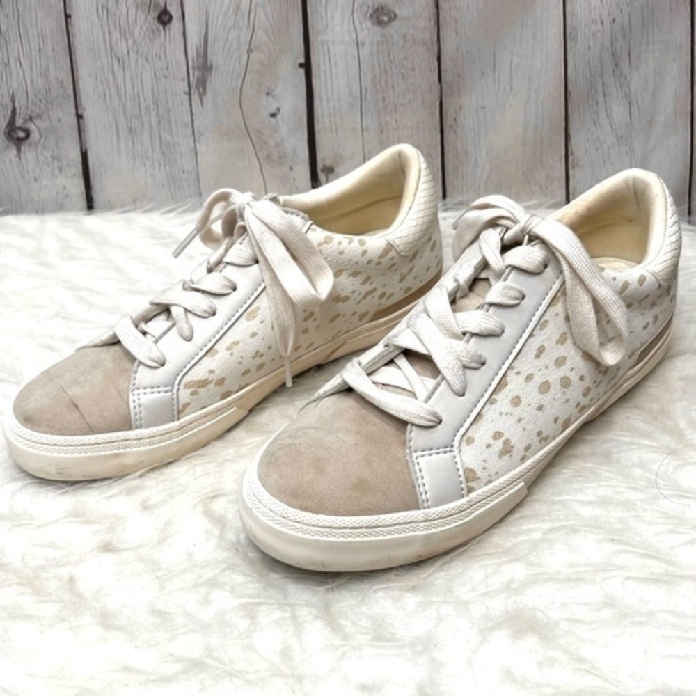 A New Day Madison Sneakers Animal Print Faux Suede White Tan 9.5